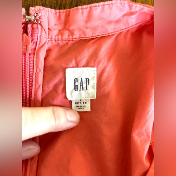 Gap Cotton Tiered Maxi Dress. EUC. Size Large Petite. Coral color. - Picture 3 of 7